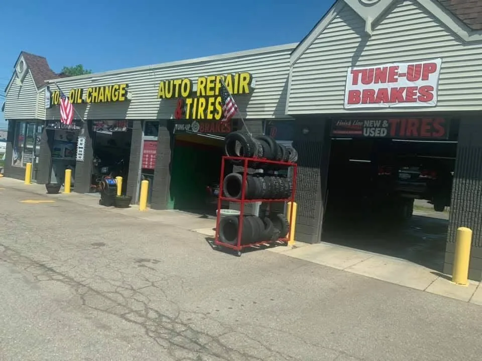 Finish Line Oil Change and Repair storefront signage in Livonia, MI